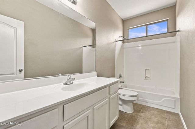 9434 W ROSS Avenue, Peoria, AZ 85382