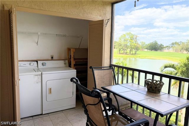 7360 Saint Ives WAY 2205, Naples, FL 34104