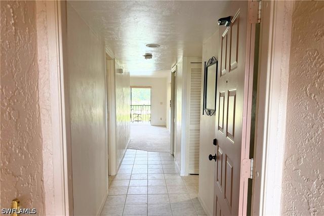 7360 Saint Ives WAY 2205, Naples, FL 34104