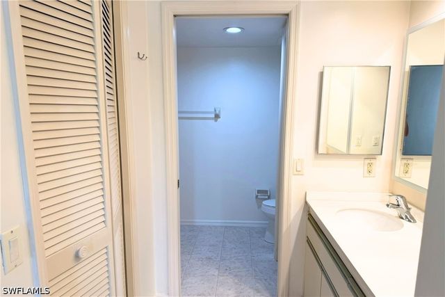 7360 Saint Ives WAY 2205, Naples, FL 34104