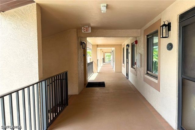 7360 Saint Ives WAY 2205, Naples, FL 34104