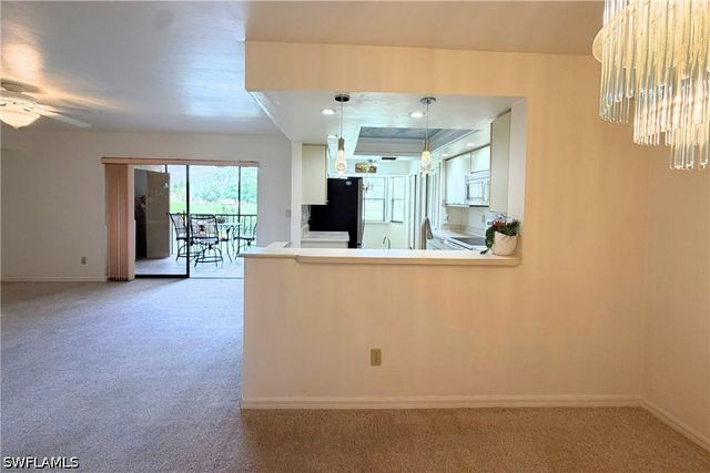 7360 Saint Ives WAY 2205, Naples, FL 34104