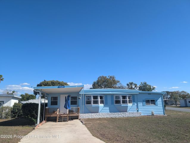 7528 Western Circle Drive, Brooksville, FL 34613
