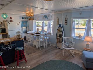 7528 Western Circle Drive, Brooksville, FL 34613