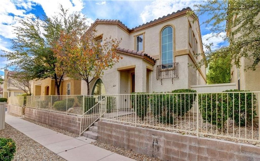 6624 Biltmore Garden Street, Las Vegas, NV 89149 — photo 2