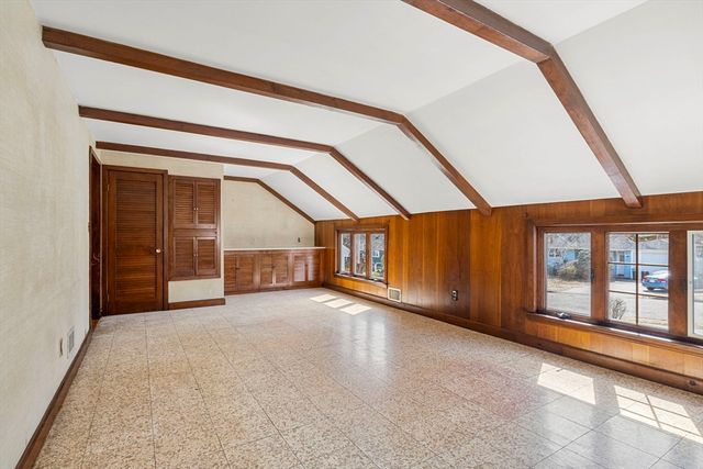 7 Putney Ln, Lynnfield, MA 01940