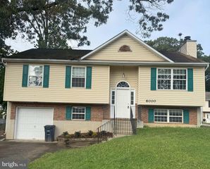 6000 PRINCESS GARDEN PKWY, Lanham, MD 20706