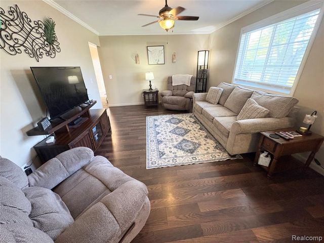 2230 N Center Road, Burton, MI 48509