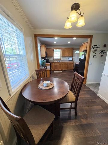 2230 N Center Road, Burton, MI 48509