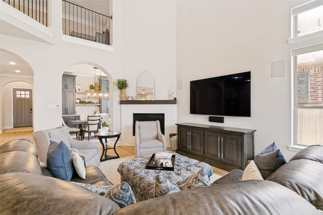 3709 Dame Cara Way, Lewisville, TX 75056