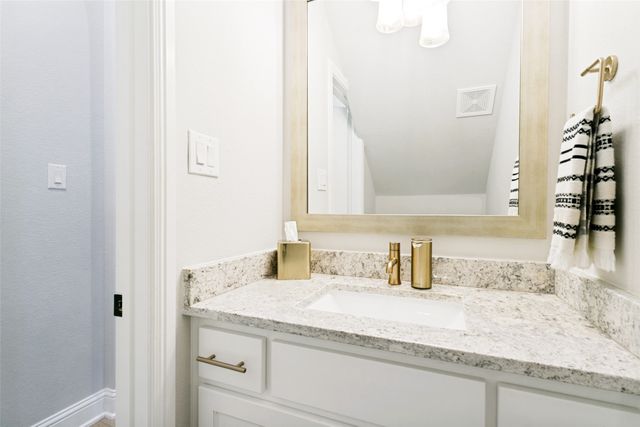 3709 Dame Cara Way, Lewisville, TX 75056