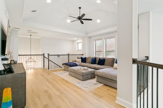 3709 Dame Cara Way, Lewisville, TX 75056