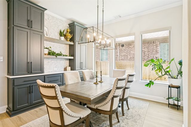 3709 Dame Cara Way, Lewisville, TX 75056