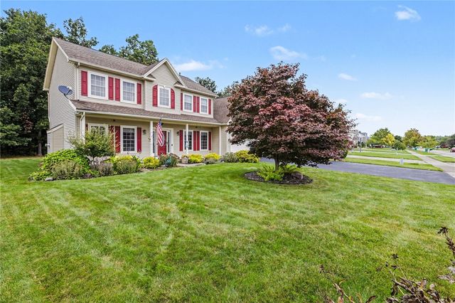 128 Jonquil Lane, Greece, NY 14612
