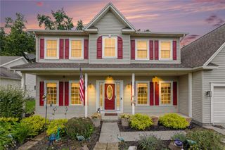 128 Jonquil Lane, Greece, NY 14612