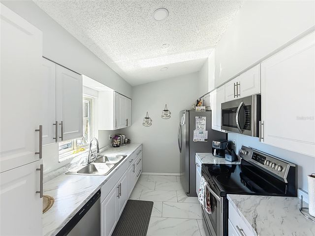 107 SUMMERHILL COURT, Minneola, FL 34715