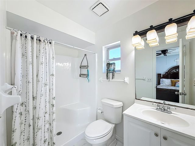 107 SUMMERHILL COURT, Minneola, FL 34715