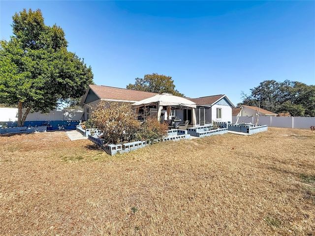 107 SUMMERHILL COURT, Minneola, FL 34715