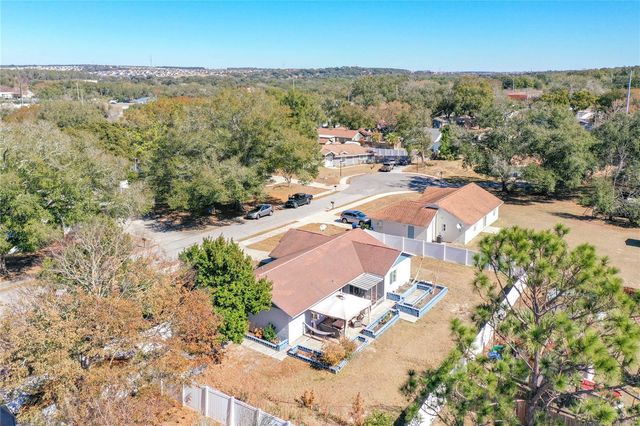 107 SUMMERHILL COURT, Minneola, FL 34715