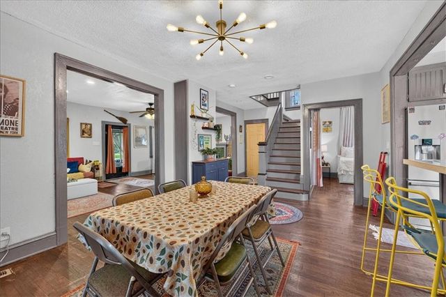 301 N Van Brunt Boulevard, Kansas City, MO 64123