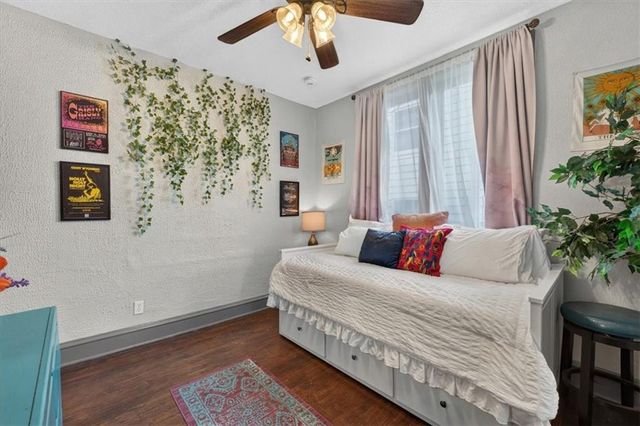 301 N Van Brunt Boulevard, Kansas City, MO 64123