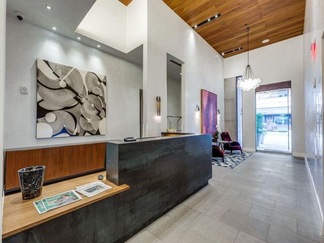 210 Lavaca ST 1801, Austin, TX 78701