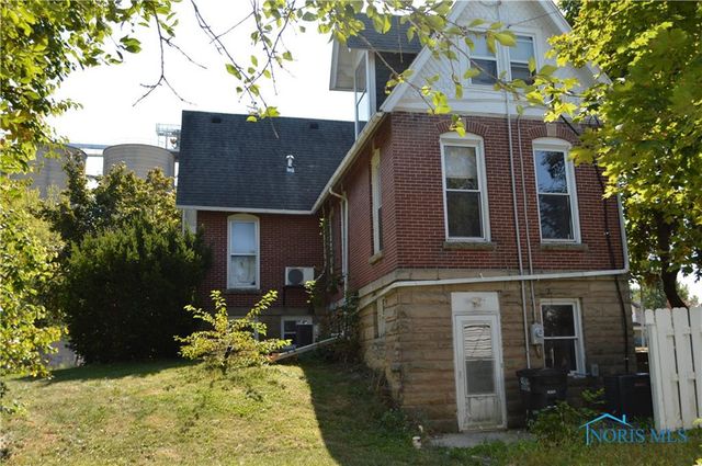 208 W River Street, Antwerp, OH 45813