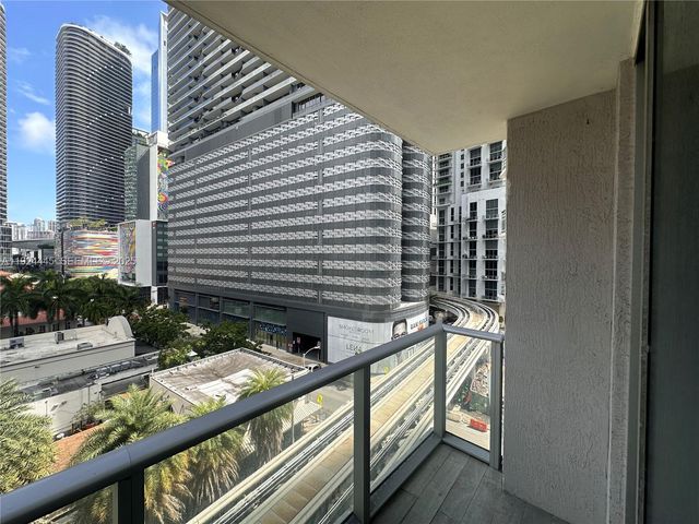1100 S Miami Ave 509, Miami, FL 33130