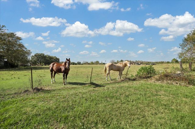 1651 County Road 604, Dayton, TX 77535
