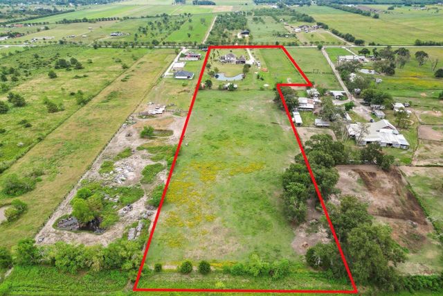 1651 County Road 604, Dayton, TX 77535