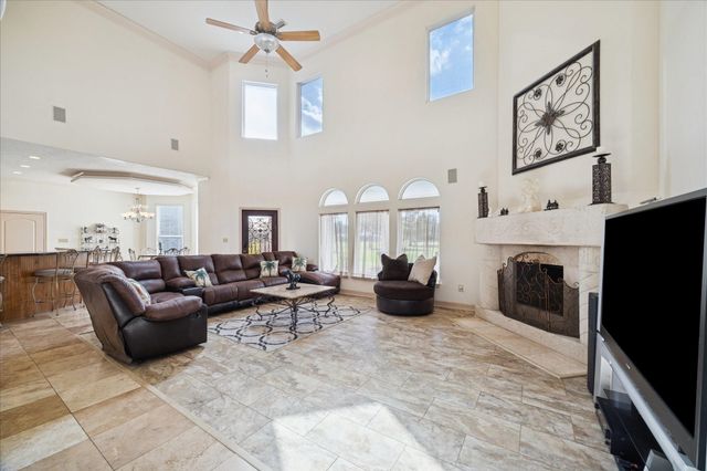 1651 County Road 604, Dayton, TX 77535