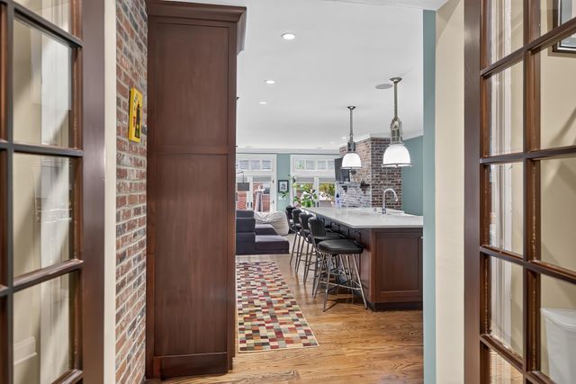 128 E Third Street, Lexington, KY 40508