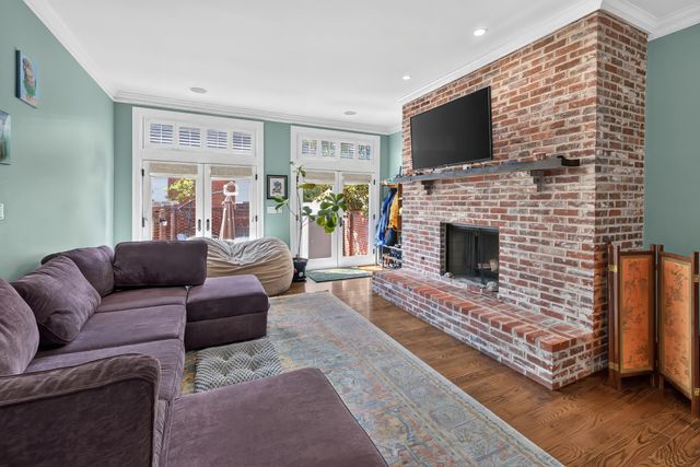 128 E Third Street, Lexington, KY 40508