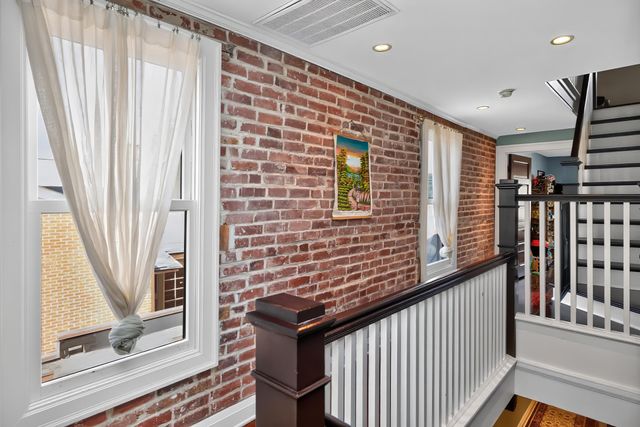 128 E Third Street, Lexington, KY 40508