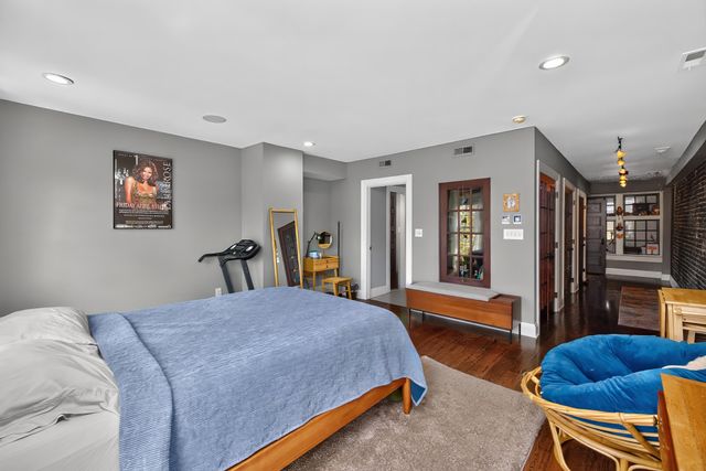 128 E Third Street, Lexington, KY 40508