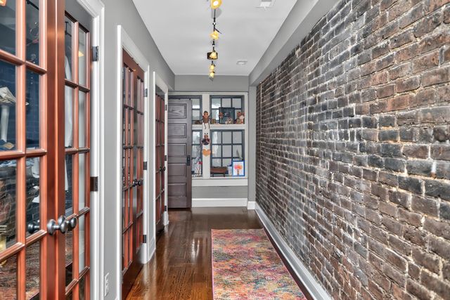 128 E Third Street, Lexington, KY 40508