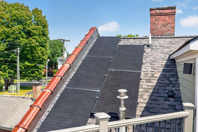 128 E Third Street, Lexington, KY 40508