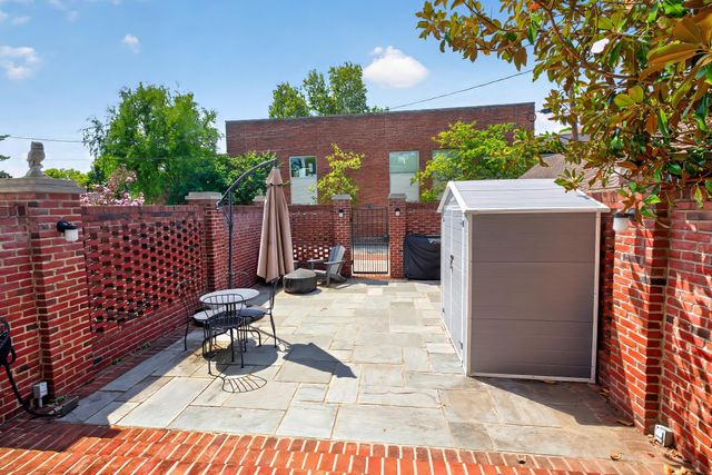 128 E Third Street, Lexington, KY 40508