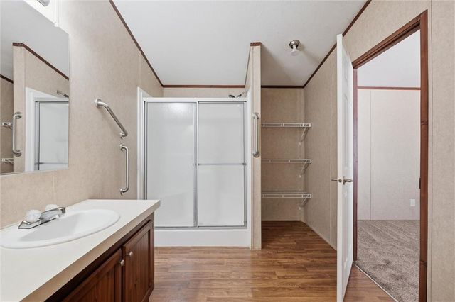 2015 Current Street, Liberty, MO 64068