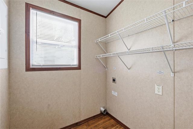 2015 Current Street, Liberty, MO 64068