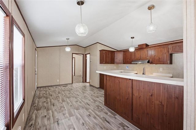 2015 Current Street, Liberty, MO 64068