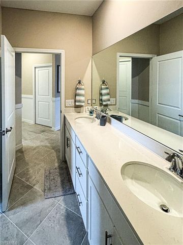 5651 Double Eagle CIR 4338, Ave Maria, FL 34142