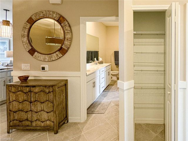 5651 Double Eagle CIR 4338, Ave Maria, FL 34142