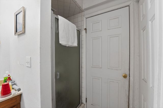 11201 N Wall St, Spokane, WA 99218