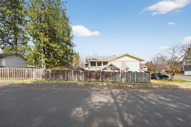 11201 N Wall St, Spokane, WA 99218