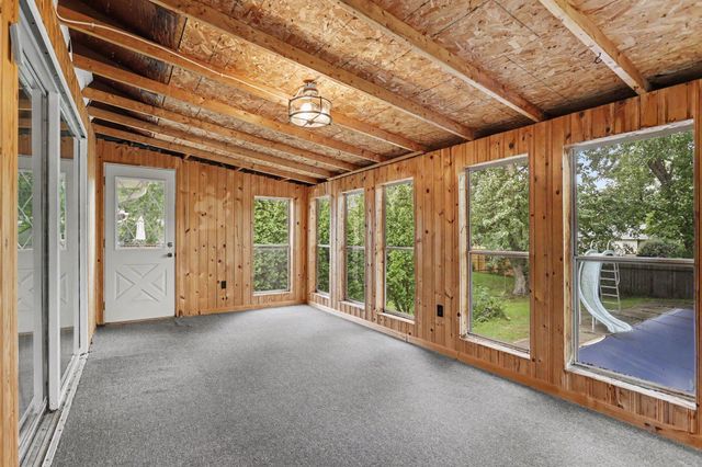 6710 Amberly Street, Portage, MI 49024