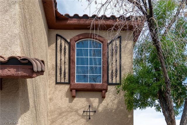 10876 Avenzano Street, Las Vegas, NV 89141