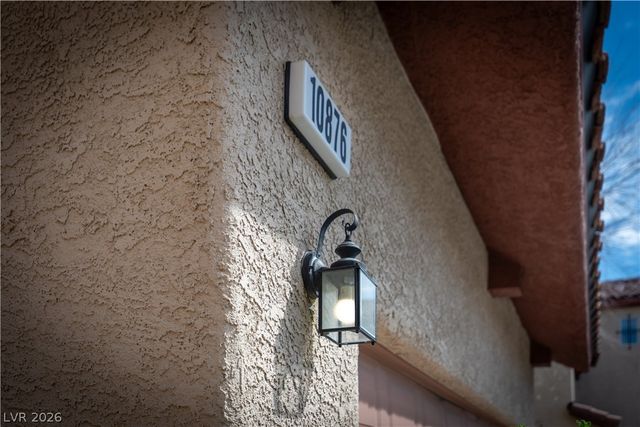 10876 Avenzano Street, Las Vegas, NV 89141