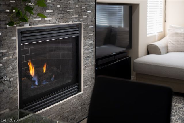 10876 Avenzano Street, Las Vegas, NV 89141