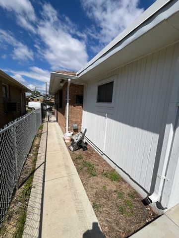 10845 S Emerald Avenue, Chicago, IL 60628